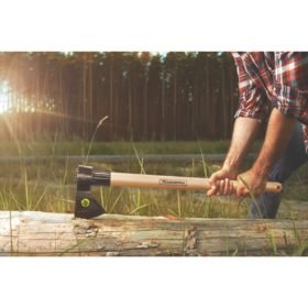 Alternative view of فأس دائري راس ملحوم مقبض خشب مقاس 50 سم