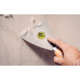 Alternative view of شفرة معدنية صلبة 4 سم ، بمقبض خشبي