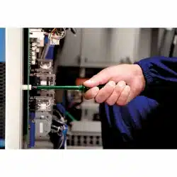 Alternative view of مفك براغي معزول متقاطع كروم فاناديوم فولاذ 6x200 مم (1 / 4x8 ") 1000V PRO