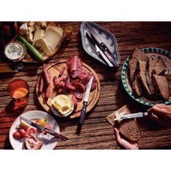 Alternative view of سكين شرائح اللحم من ترامونتينا بشفرة من الفولاذ المقاوم للصدأ ومقبض من خشب البولي وود البني المعالج، مقاس 5 بوصات