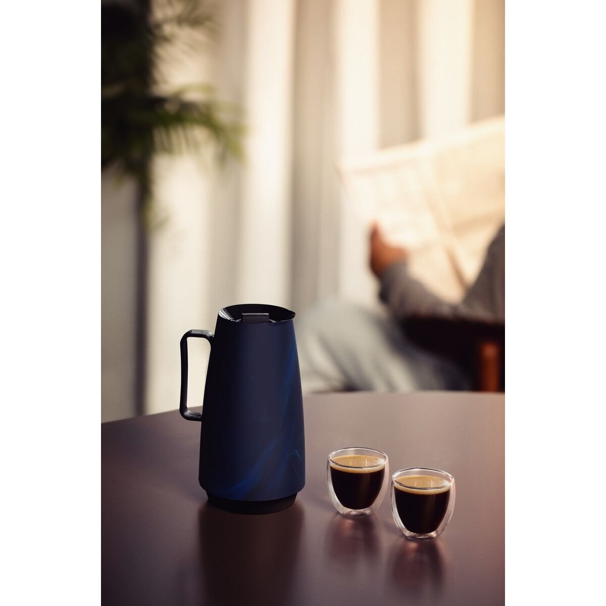 ترمز شاي 500 مل داخل زجاجي من ترامونتينا لون الرخام الازرق 1 ترمز شاي 500 مل داخل زجاجي من ترامونتينا لون الرخام الازرق