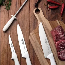 طقم سكاكين الطهاة الفاخرة المكونة من 4 قطع 9 24699825PRMA001 LR e1761161311535